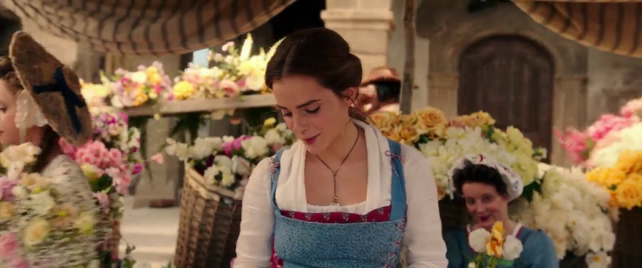 EmmaWatsonFan-dot-NL_BeautyAndtheBeast0165.jpg