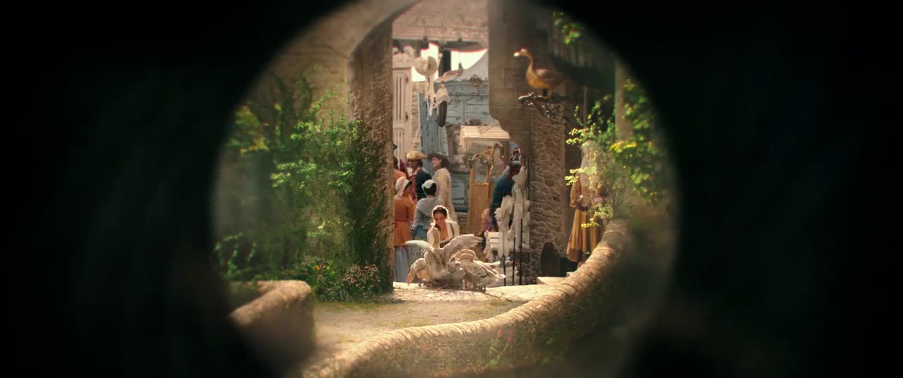 EmmaWatsonFan-dot-NL_BeautyAndtheBeast0211.jpg EmmaWatsonFan-dot-NL_BeautyAndtheBeast0211.jpg