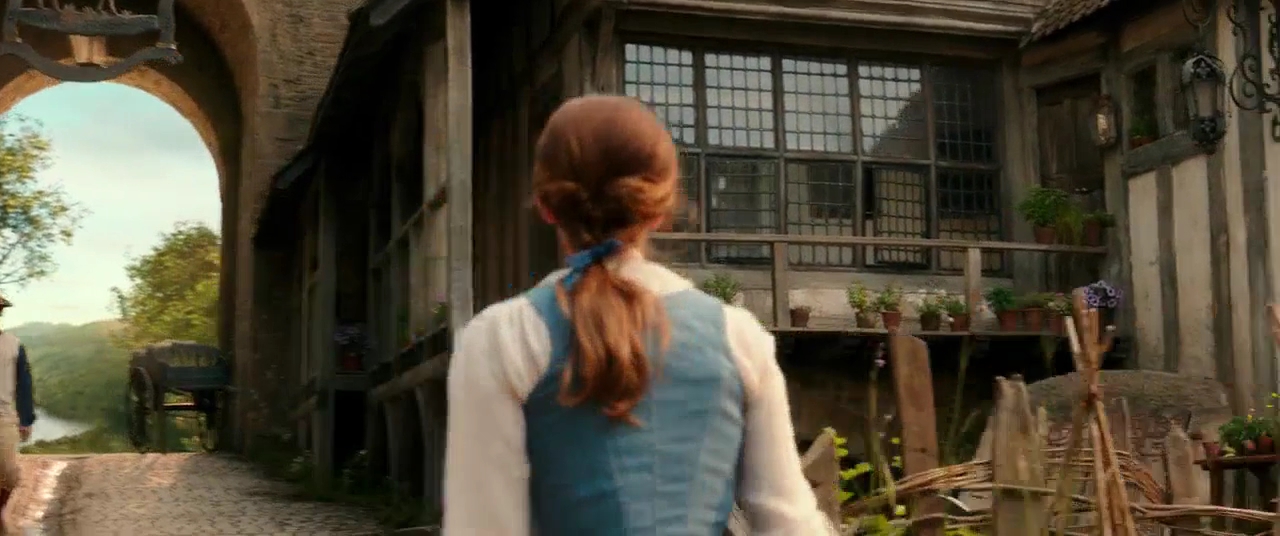 EmmaWatsonFan-dot-NL_BeautyAndtheBeast0387.jpg EmmaWatsonFan-dot-NL_BeautyAndtheBeast0387.jpg