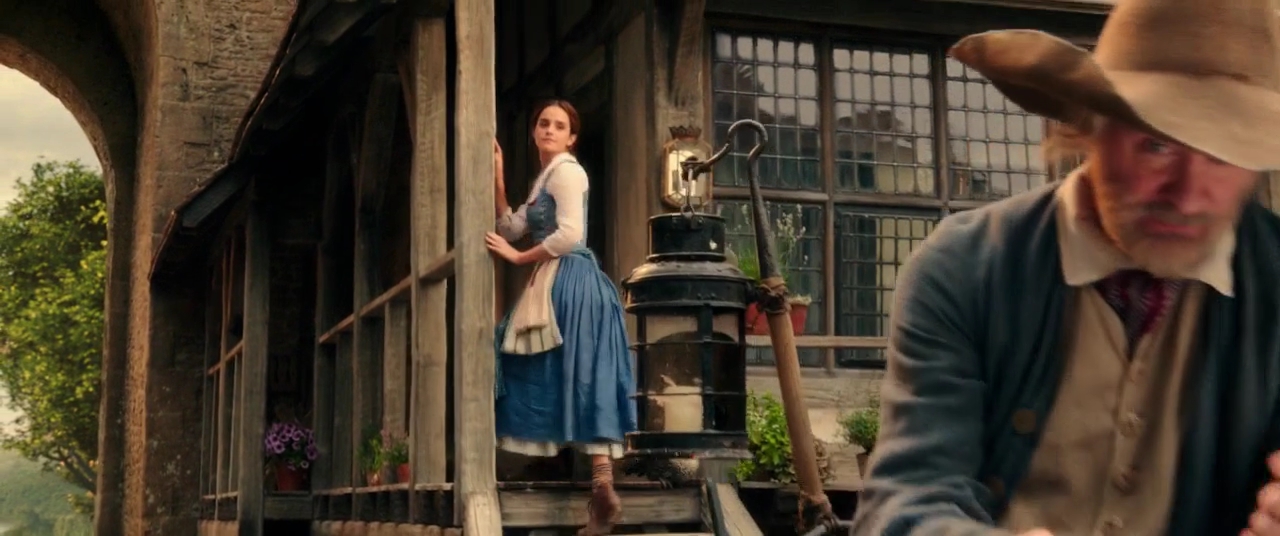 EmmaWatsonFan-dot-NL_BeautyAndtheBeast0572.jpg