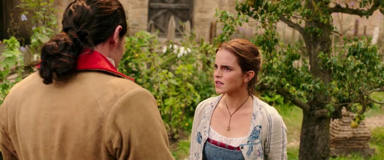 EmmaWatsonFan-dot-NL_BeautyAndtheBeast0715.jpg