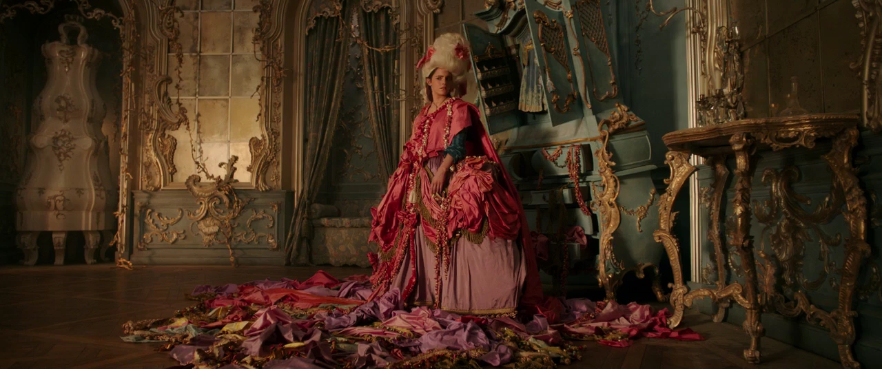 EmmaWatsonFan-dot-NL_BeautyAndtheBeast1813.jpg EmmaWatsonFan-dot-NL_BeautyAndtheBeast1813.jpg