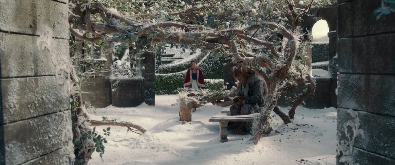 EmmaWatsonFan-dot-NL_BeautyAndtheBeast4087.jpg EmmaWatsonFan-dot-NL_BeautyAndtheBeast4087.jpg