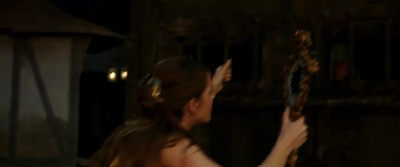 EmmaWatsonFan-dot-NL_BeautyAndtheBeast5259.jpg EmmaWatsonFan-dot-NL_BeautyAndtheBeast5259.jpg