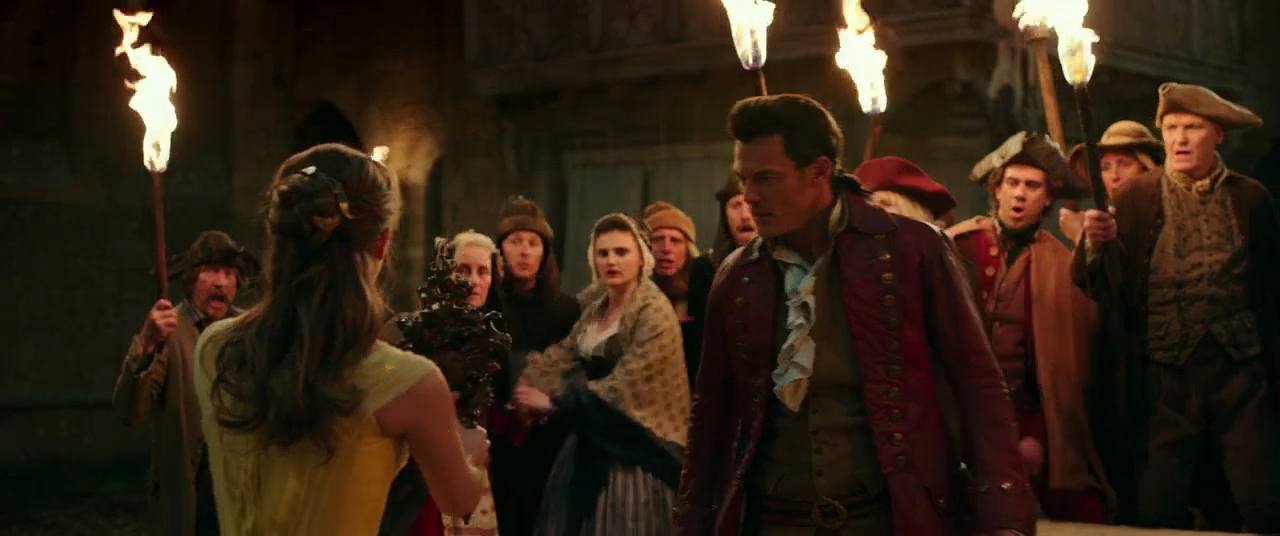 EmmaWatsonFan-dot-NL_BeautyAndtheBeast5295.jpg EmmaWatsonFan-dot-NL_BeautyAndtheBeast5295.jpg