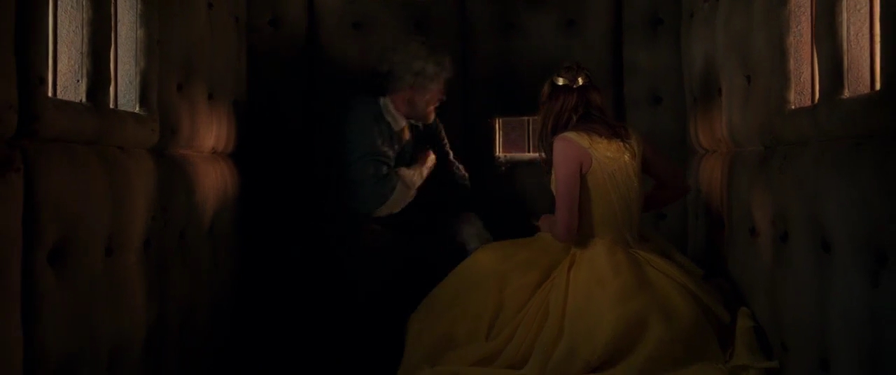 EmmaWatsonFan-dot-NL_BeautyAndtheBeast5570.jpg EmmaWatsonFan-dot-NL_BeautyAndtheBeast5570.jpg