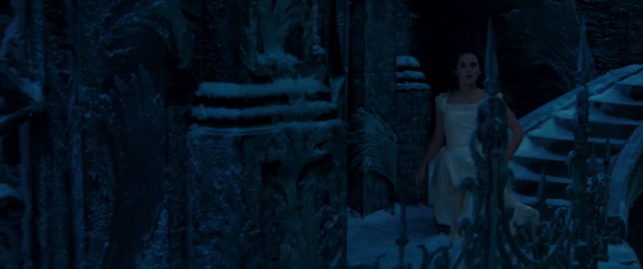 EmmaWatsonFan-dot-NL_BeautyAndtheBeast6001.jpg EmmaWatsonFan-dot-NL_BeautyAndtheBeast6001.jpg