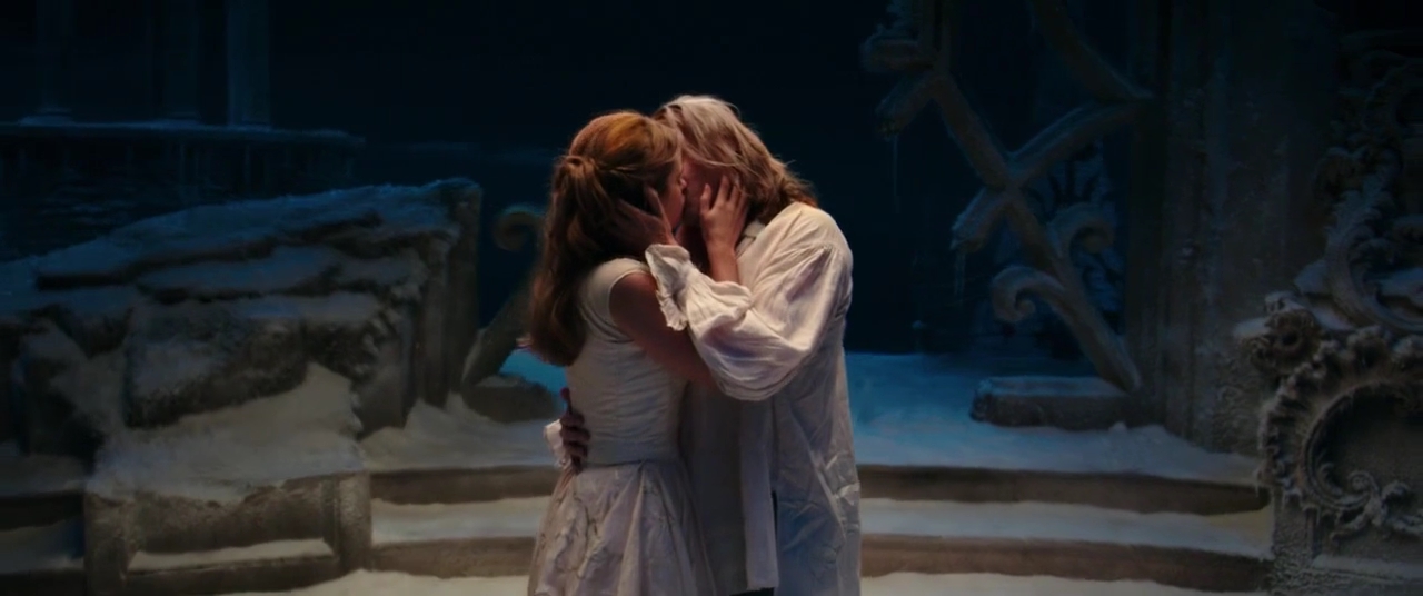 EmmaWatsonFan-dot-NL_BeautyAndtheBeast6365.jpg EmmaWatsonFan-dot-NL_BeautyAndtheBeast6365.jpg