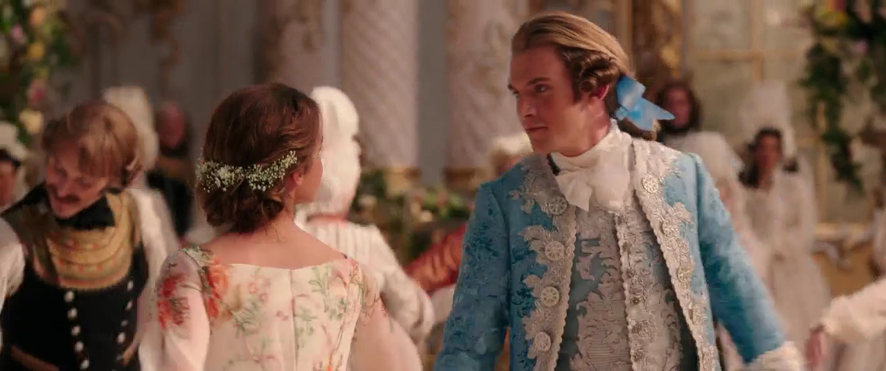 EmmaWatsonFan-dot-NL_BeautyAndtheBeast6570.jpg EmmaWatsonFan-dot-NL_BeautyAndtheBeast6570.jpg