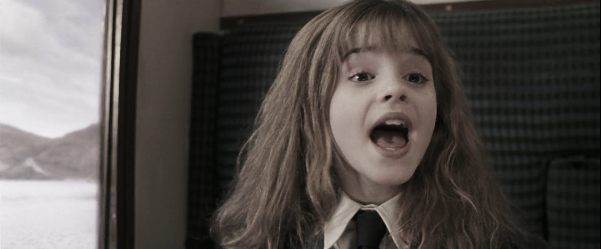 EmmaWatsonFan-dot-nl_HarryPotterandthePhilosophersStone0109.jpg