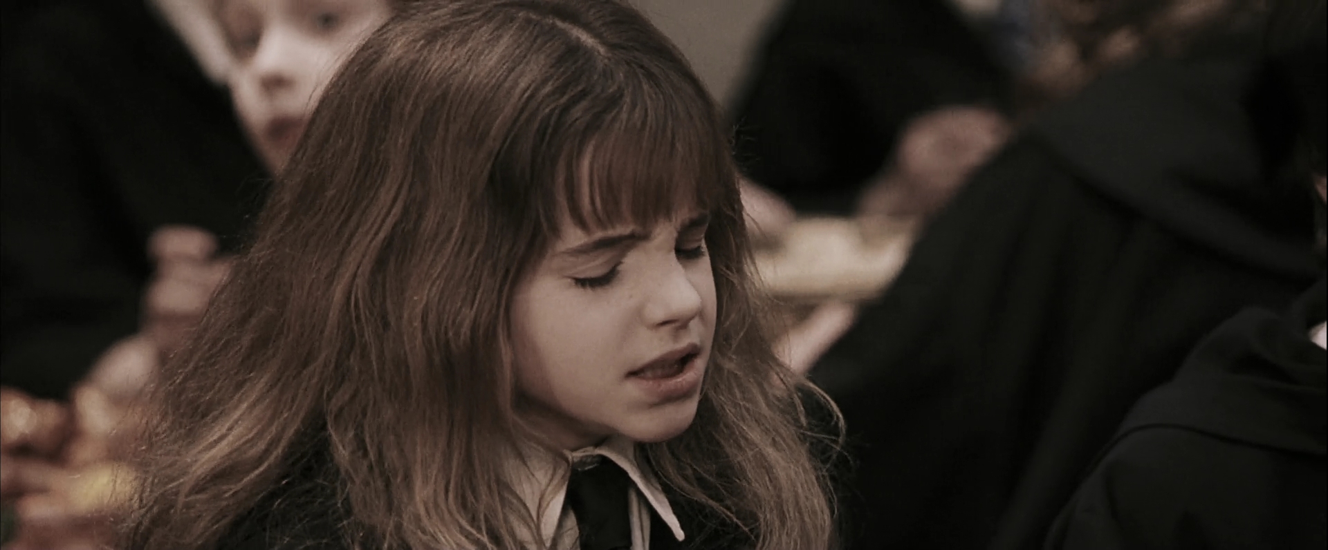 EmmaWatsonFan-dot-nl_HarryPotterandthePhilosophersStone0723.jpg