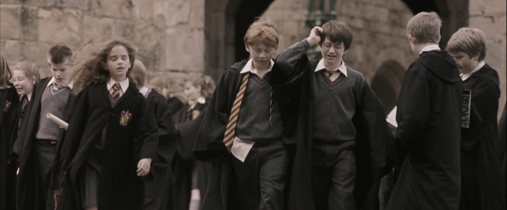 EmmaWatsonFan-dot-nl_HarryPotterandthePhilosophersStone4607.jpg