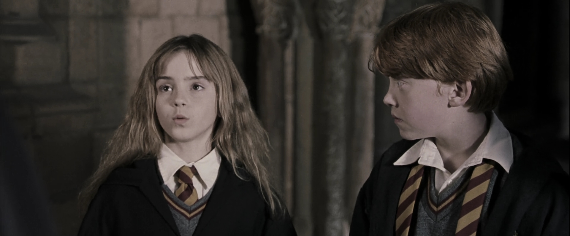 EmmaWatsonFan-dot-nl_HarryPotterandthePhilosophersStone4754.jpg EmmaWatsonFan-dot-nl_HarryPotterandthePhilosophersStone4754.jpg