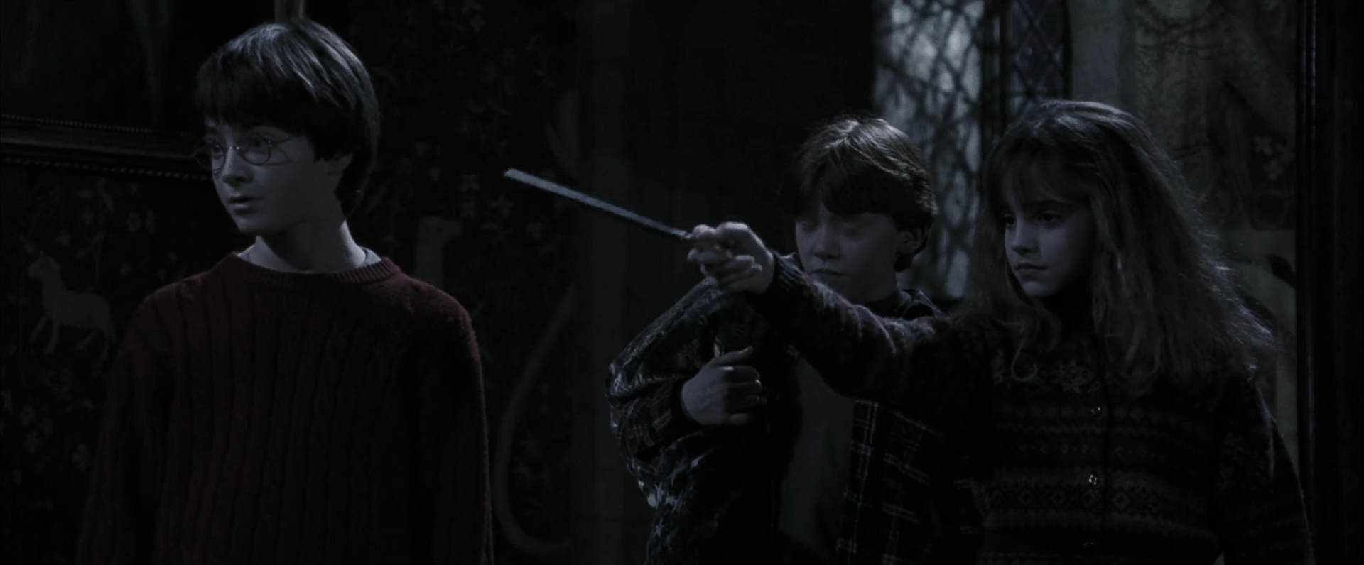 EmmaWatsonFan-dot-nl_HarryPotterandthePhilosophersStone4827.jpg EmmaWatsonFan-dot-nl_HarryPotterandthePhilosophersStone4827.jpg