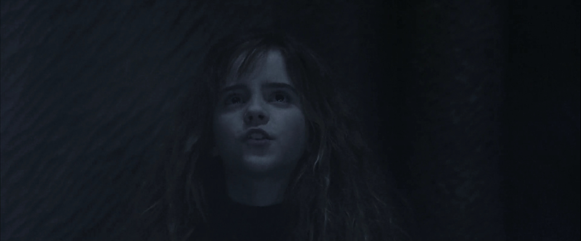 EmmaWatsonFan-dot-nl_HarryPotterandthePhilosophersStone5110.jpg EmmaWatsonFan-dot-nl_HarryPotterandthePhilosophersStone5110.jpg