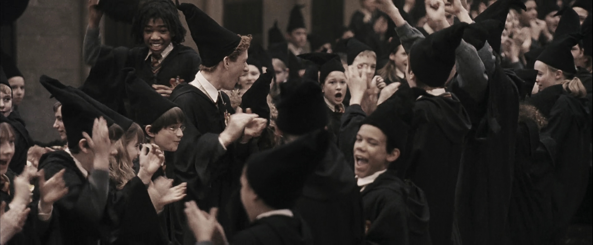 EmmaWatsonFan-dot-nl_HarryPotterandthePhilosophersStone6403.jpg