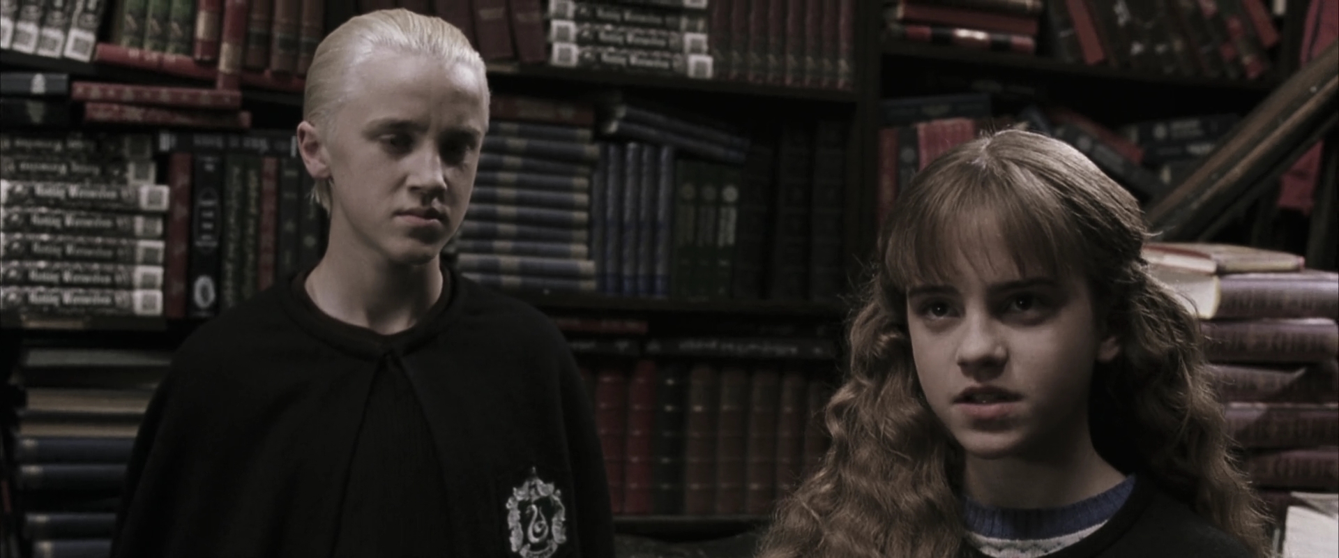 EmmaWatsonFan-dot-nl_HarryPotterandtheChamberOfSecrets0198.jpg