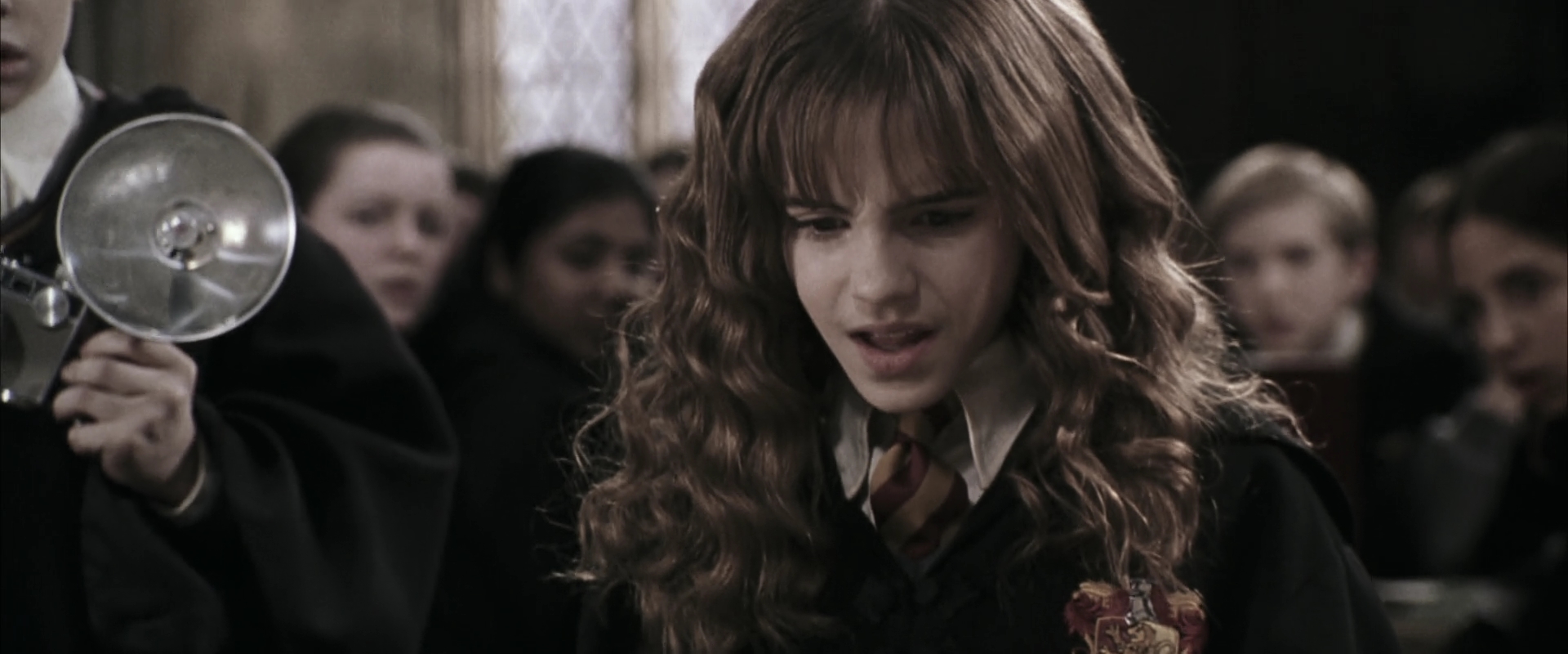 EmmaWatsonFan-dot-nl_HarryPotterandtheChamberOfSecrets1041.jpg
