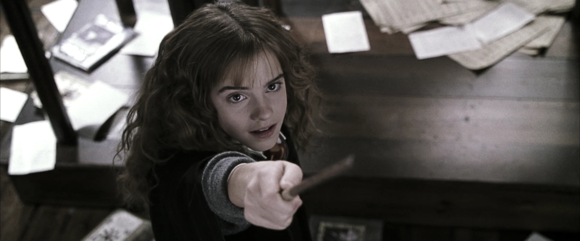EmmaWatsonFan-dot-nl_HarryPotterandtheChamberOfSecrets1201.jpg