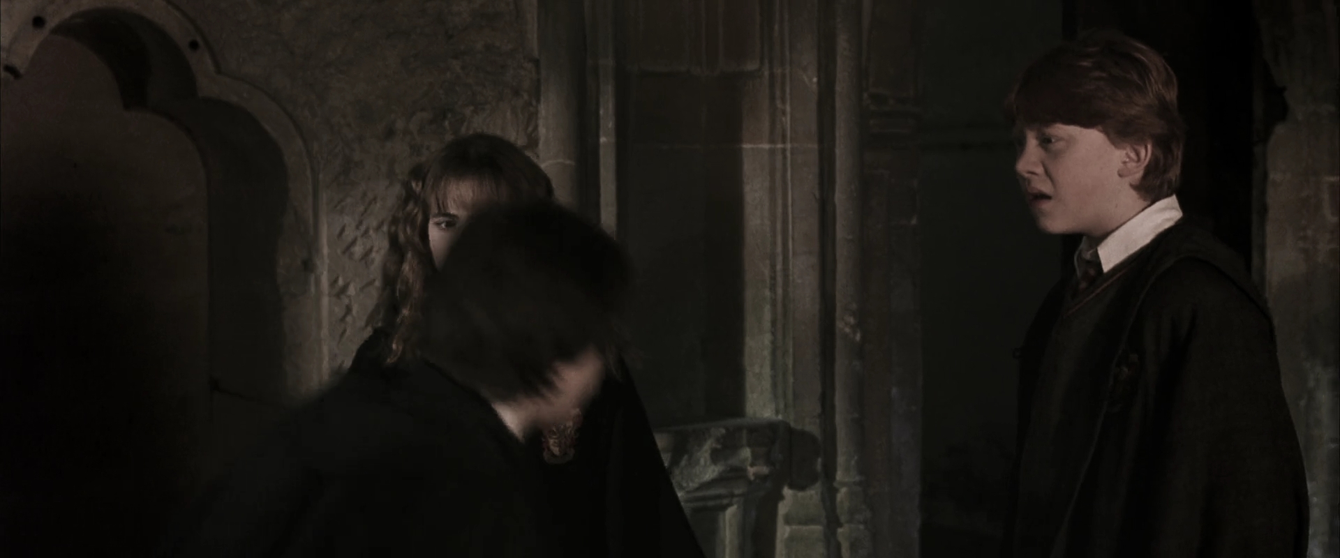 EmmaWatsonFan-dot-nl_HarryPotterandtheChamberOfSecrets1526.jpg EmmaWatsonFan-dot-nl_HarryPotterandtheChamberOfSecrets1526.jpg