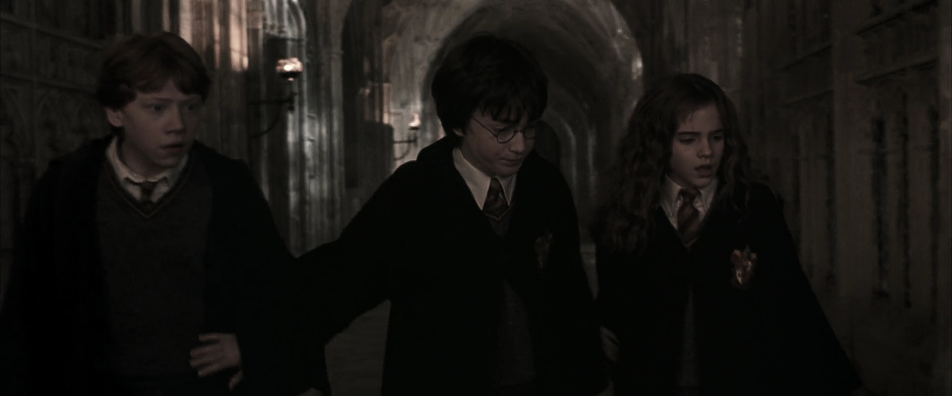 EmmaWatsonFan-dot-nl_HarryPotterandtheChamberOfSecrets1545.jpg