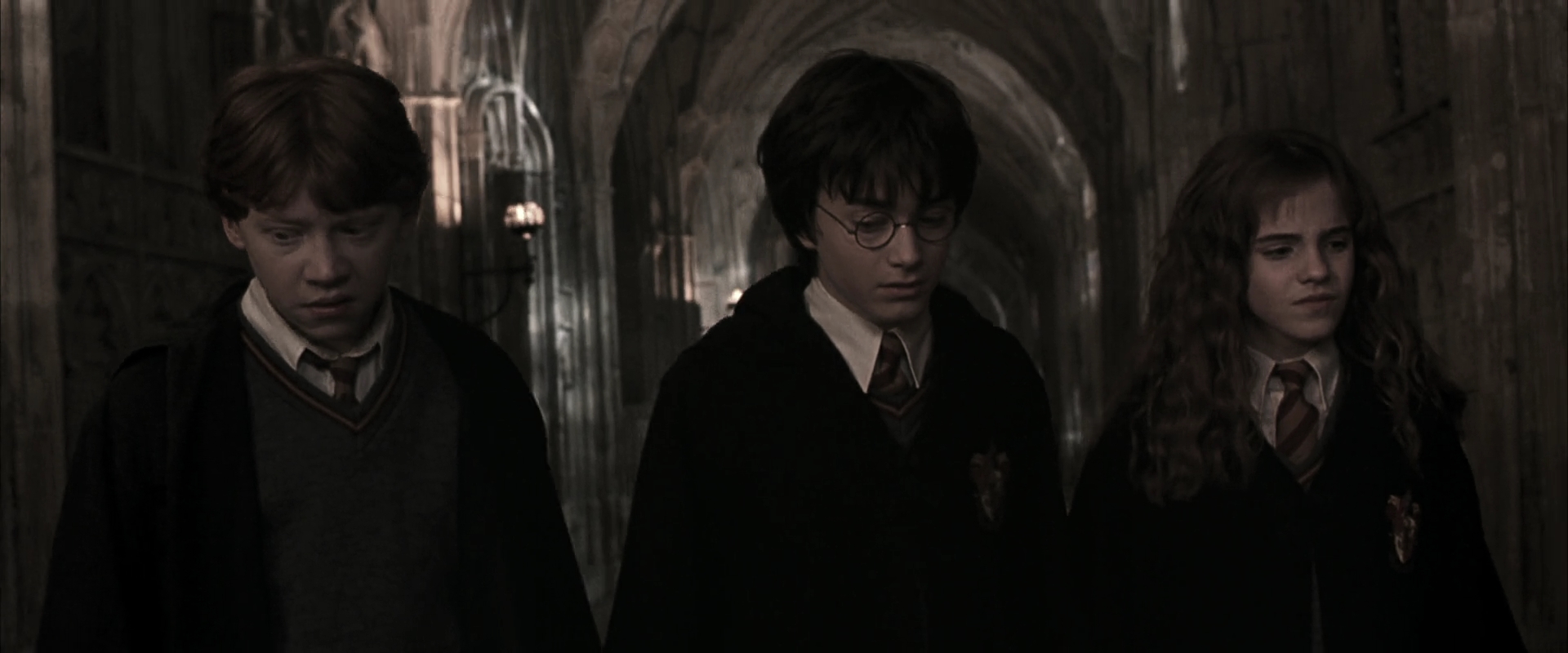 EmmaWatsonFan-dot-nl_HarryPotterandtheChamberOfSecrets1563.jpg EmmaWatsonFan-dot-nl_HarryPotterandtheChamberOfSecrets1563.jpg