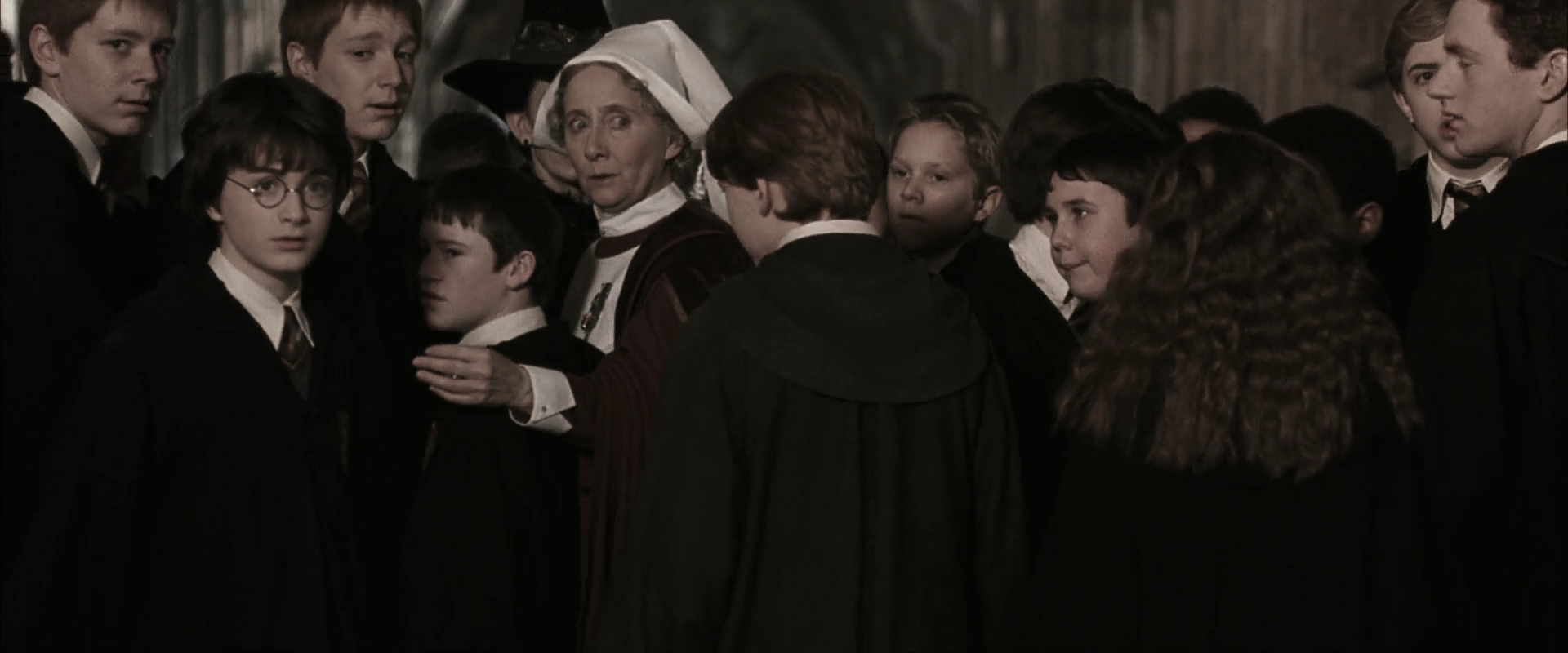 EmmaWatsonFan-dot-nl_HarryPotterandtheChamberOfSecrets1655.jpg EmmaWatsonFan-dot-nl_HarryPotterandtheChamberOfSecrets1655.jpg