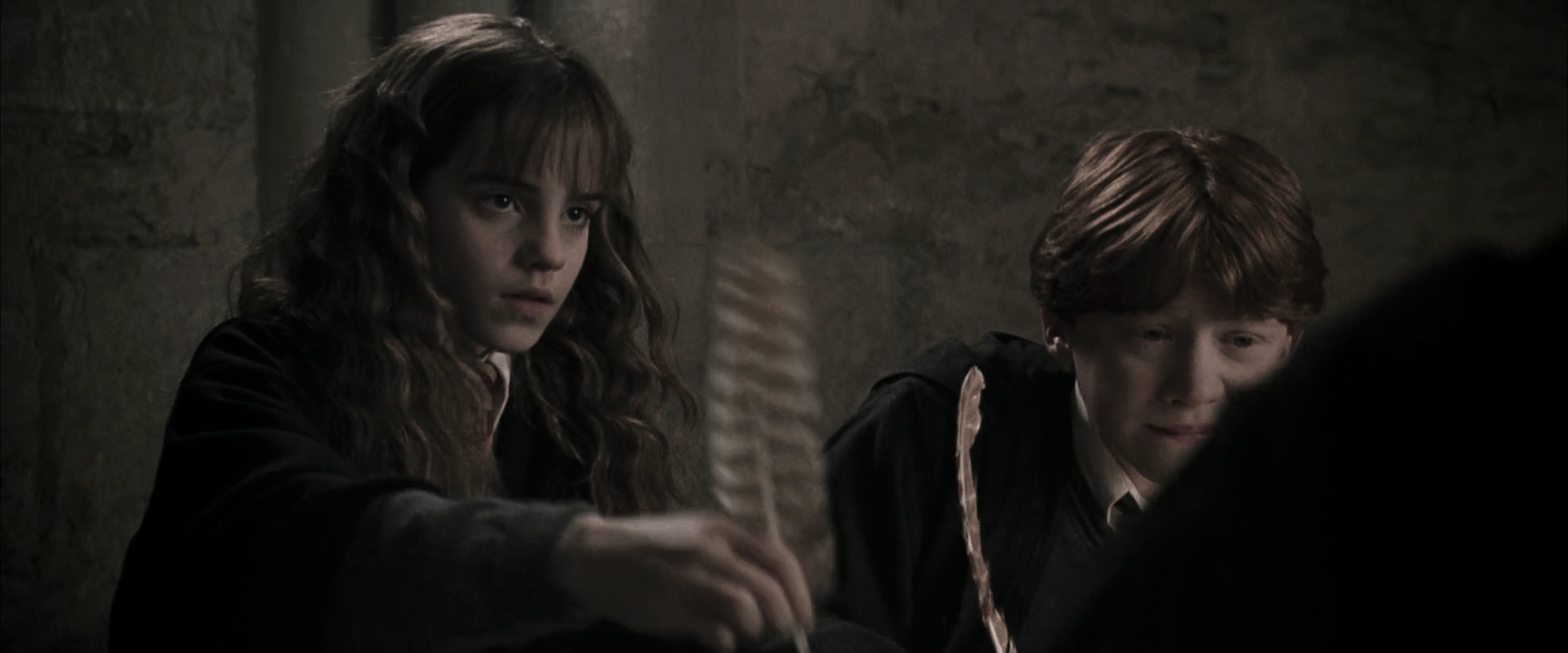 EmmaWatsonFan-dot-nl_HarryPotterandtheChamberOfSecrets3134.jpg