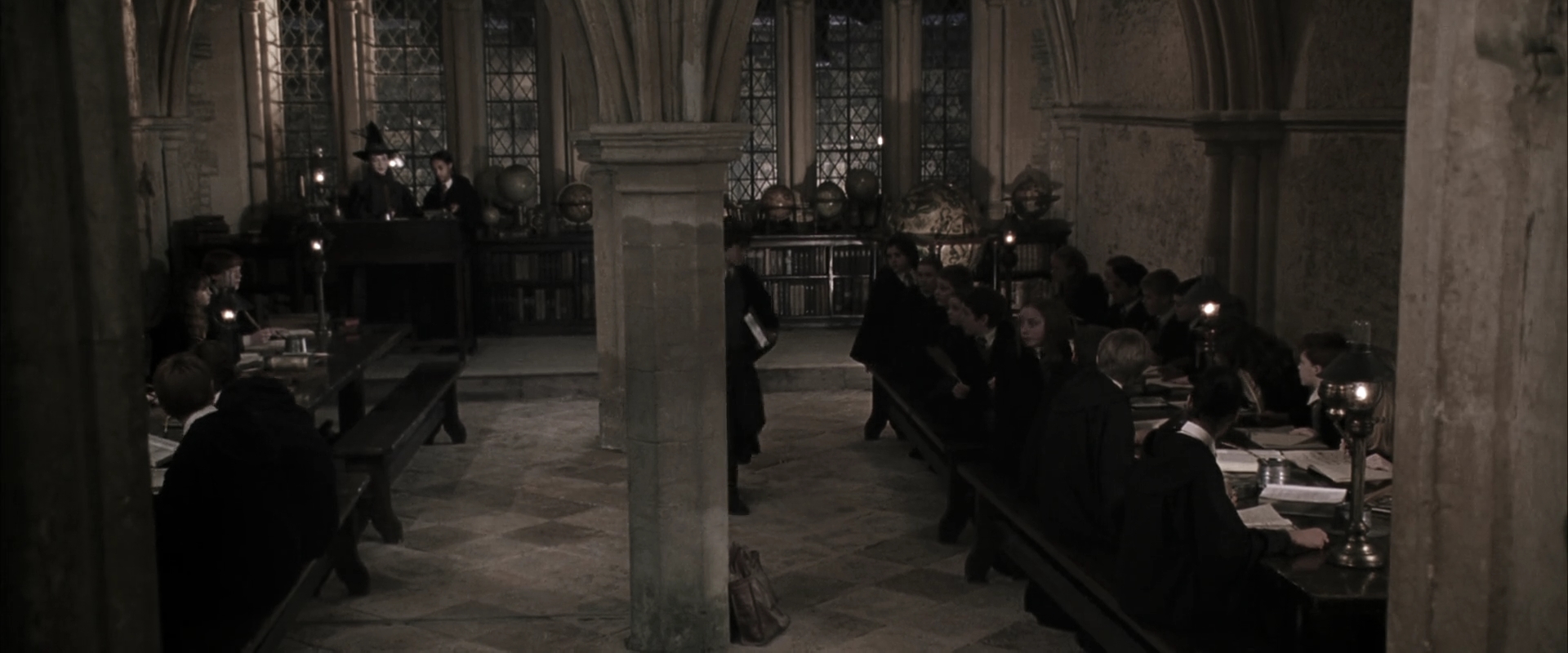 EmmaWatsonFan-dot-nl_HarryPotterandtheChamberOfSecrets3139.jpg