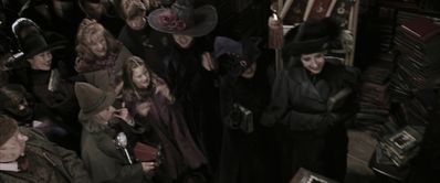 EmmaWatsonFan-dot-nl_HarryPotterandtheChamberOfSecrets0107.jpg