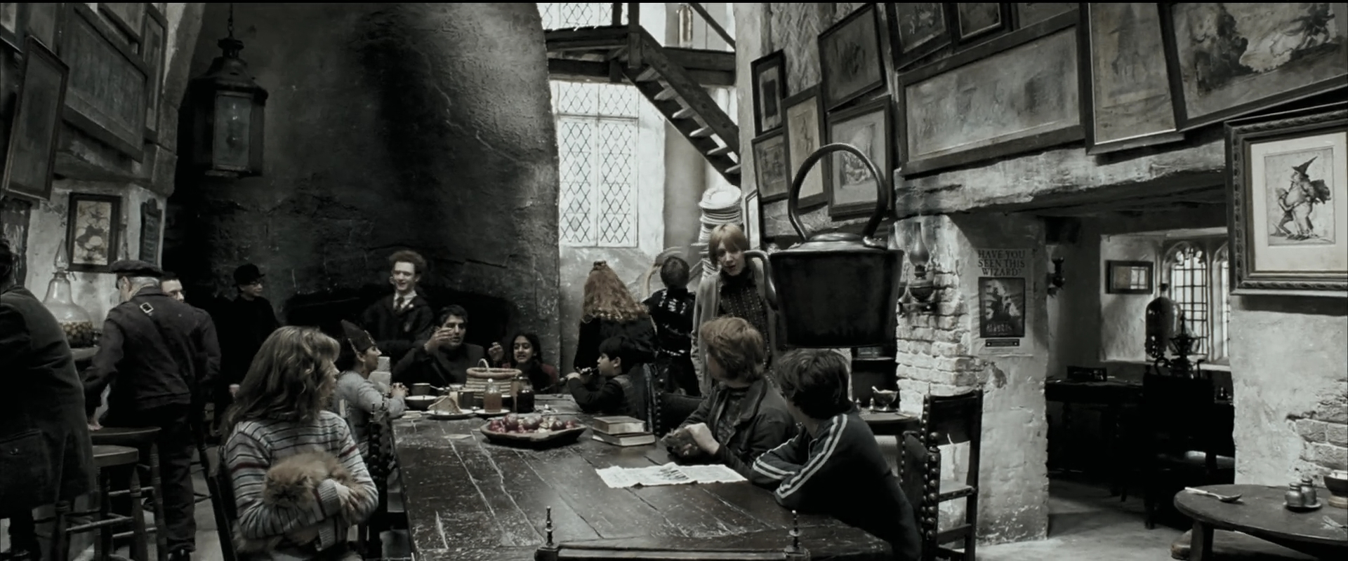 EmmaWatsonFan_dot_nl-HarryPotterAndThePrisonerOfAzkaban0097.jpg