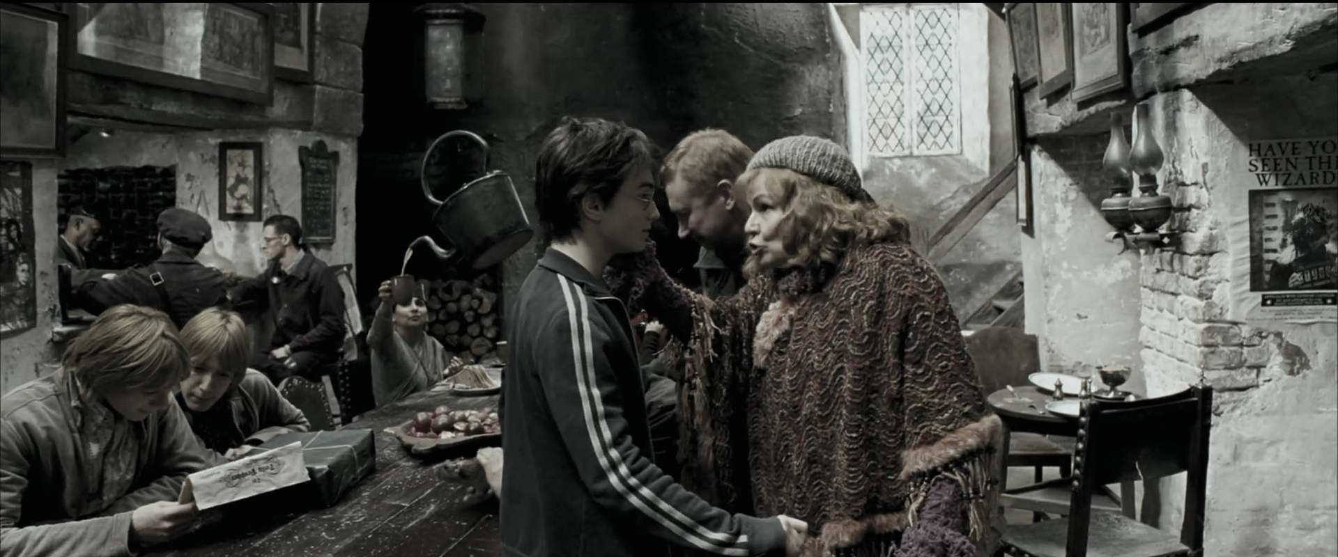 EmmaWatsonFan_dot_nl-HarryPotterAndThePrisonerOfAzkaban0111.jpg