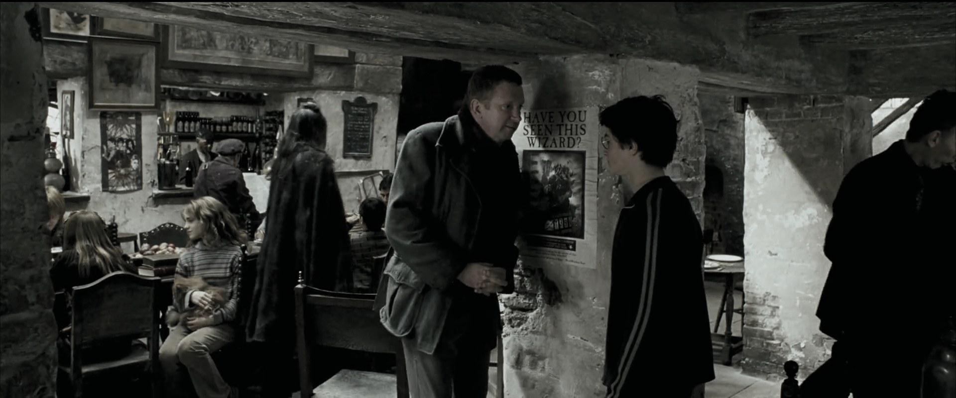 EmmaWatsonFan_dot_nl-HarryPotterAndThePrisonerOfAzkaban0150.jpg EmmaWatsonFan_dot_nl-HarryPotterAndThePrisonerOfAzkaban0150.jpg