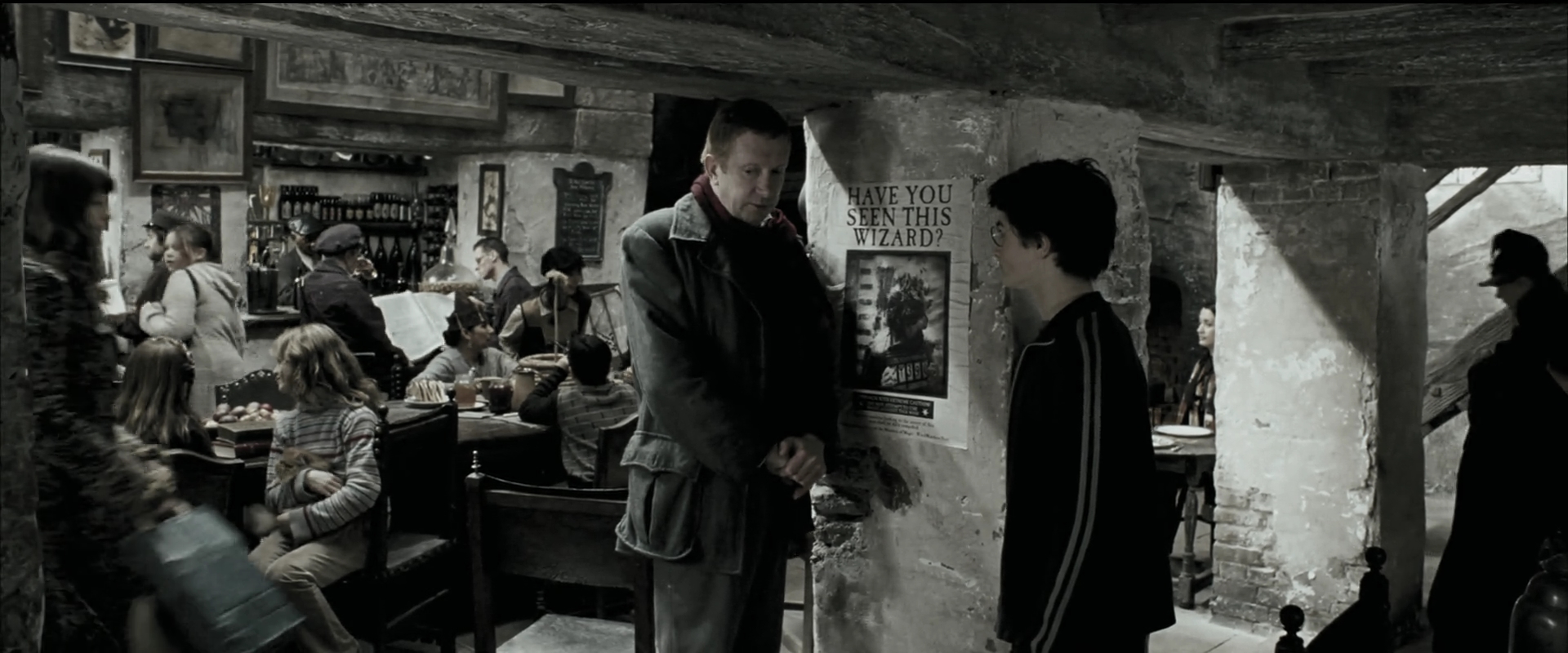 EmmaWatsonFan_dot_nl-HarryPotterAndThePrisonerOfAzkaban0163.jpg EmmaWatsonFan_dot_nl-HarryPotterAndThePrisonerOfAzkaban0163.jpg