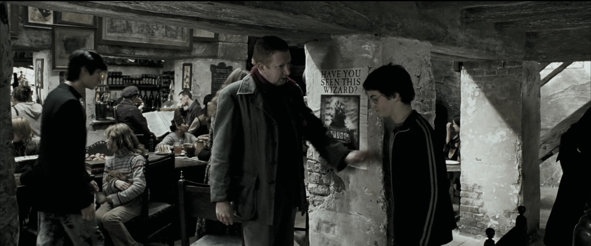 EmmaWatsonFan_dot_nl-HarryPotterAndThePrisonerOfAzkaban0165.jpg EmmaWatsonFan_dot_nl-HarryPotterAndThePrisonerOfAzkaban0165.jpg