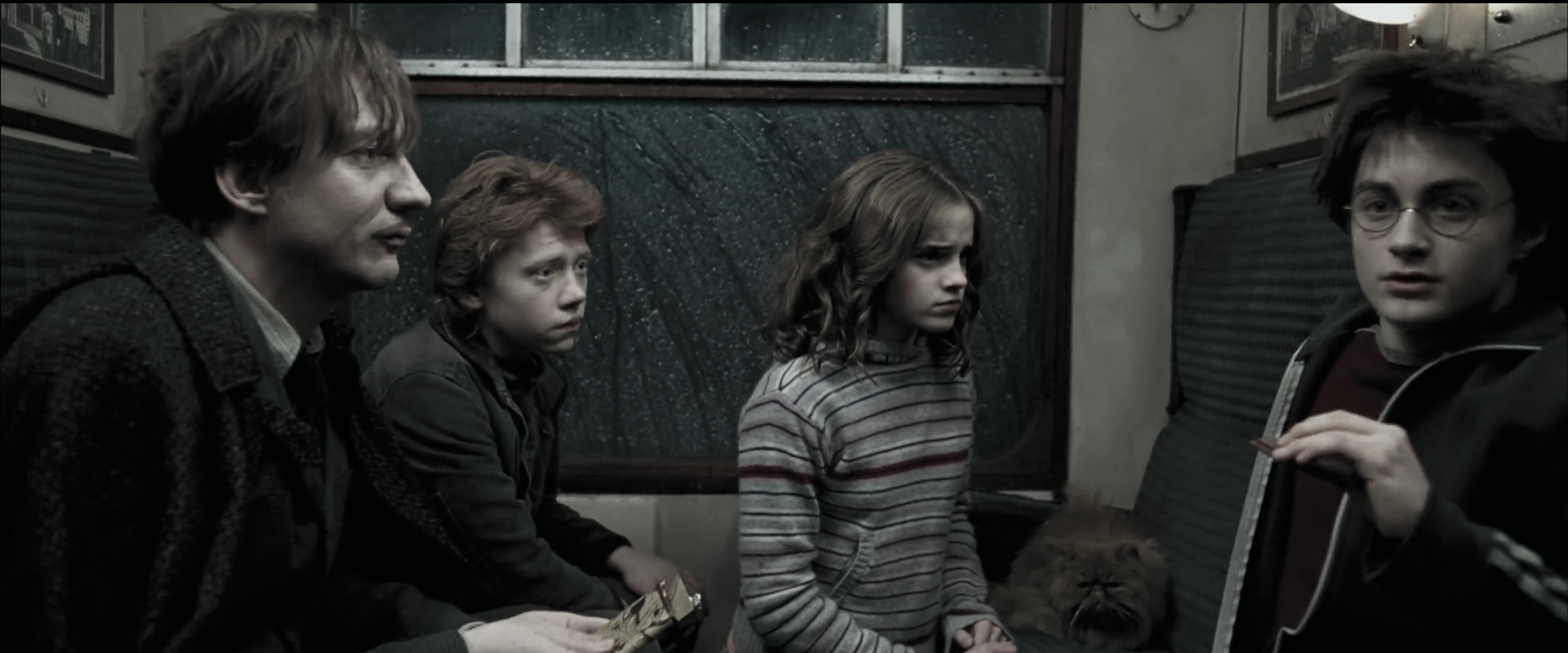 EmmaWatsonFan_dot_nl-HarryPotterAndThePrisonerOfAzkaban0433.jpg