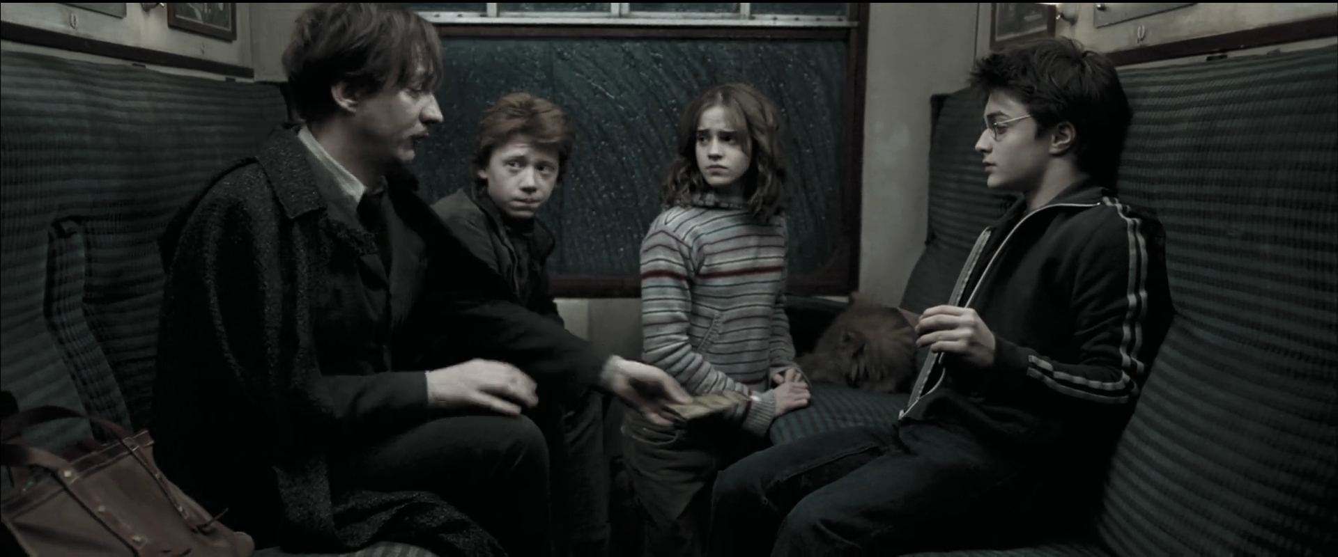 EmmaWatsonFan_dot_nl-HarryPotterAndThePrisonerOfAzkaban0445.jpg EmmaWatsonFan_dot_nl-HarryPotterAndThePrisonerOfAzkaban0445.jpg