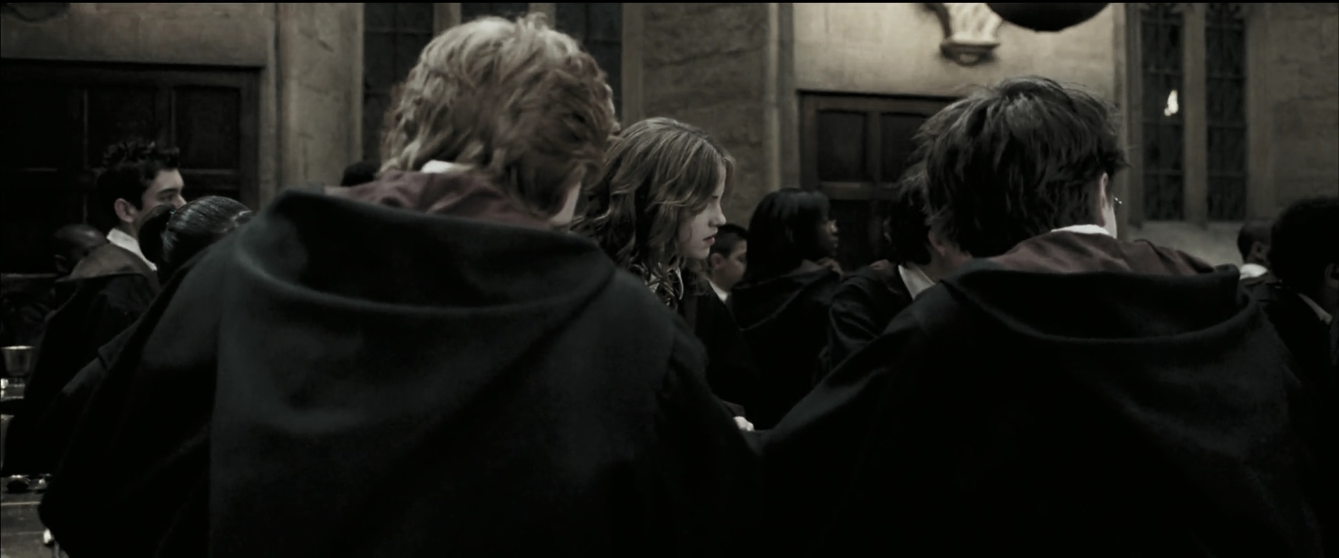 EmmaWatsonFan_dot_nl-HarryPotterAndThePrisonerOfAzkaban0583.jpg EmmaWatsonFan_dot_nl-HarryPotterAndThePrisonerOfAzkaban0583.jpg