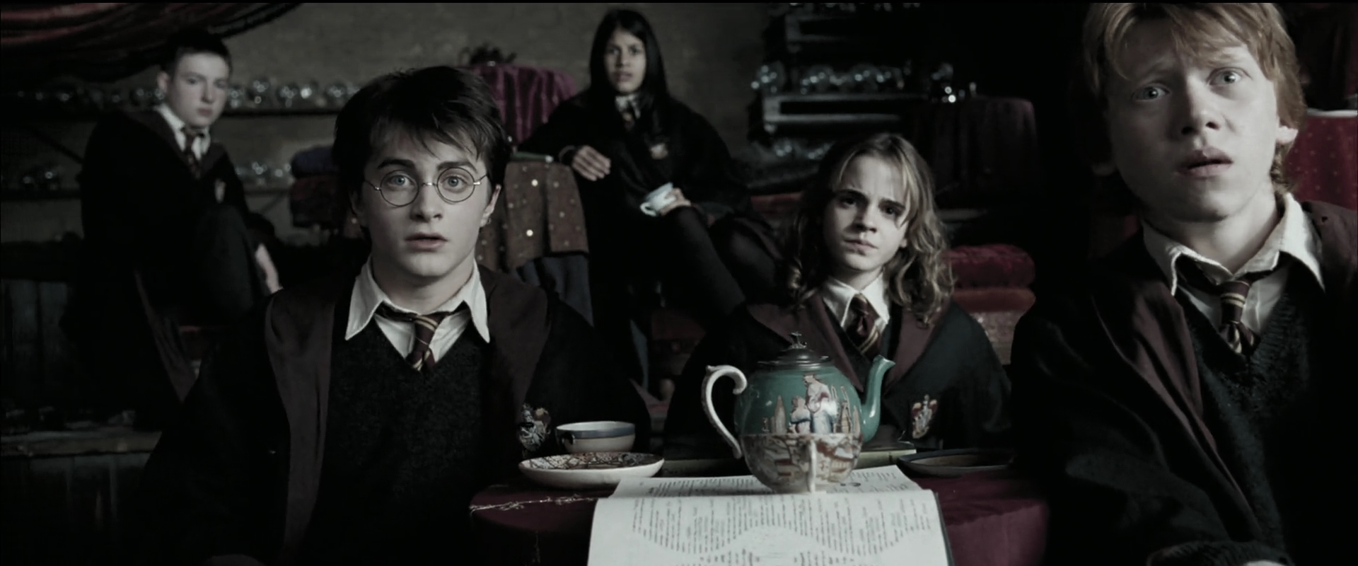 EmmaWatsonFan_dot_nl-HarryPotterAndThePrisonerOfAzkaban0897.jpg EmmaWatsonFan_dot_nl-HarryPotterAndThePrisonerOfAzkaban0897.jpg