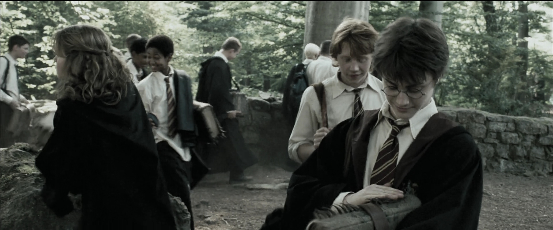 EmmaWatsonFan_dot_nl-HarryPotterAndThePrisonerOfAzkaban1002.jpg