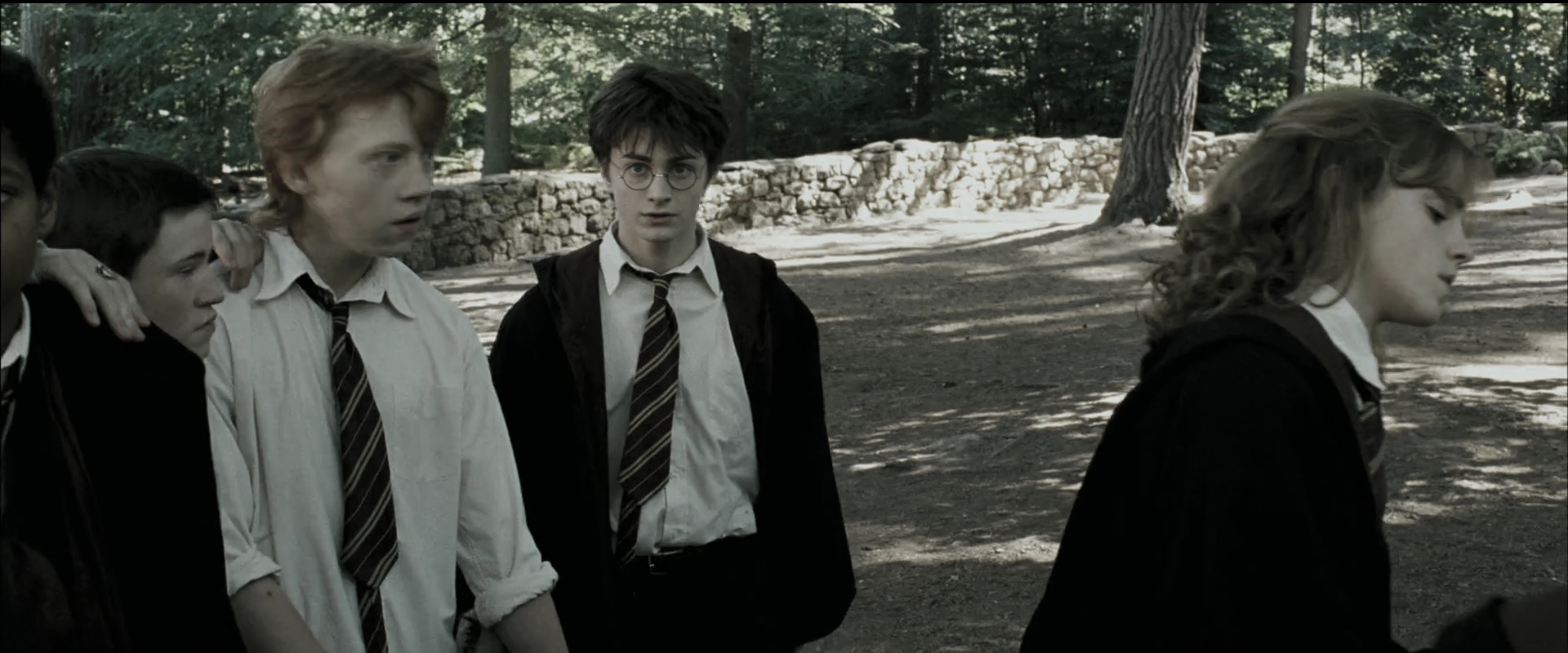 EmmaWatsonFan_dot_nl-HarryPotterAndThePrisonerOfAzkaban1013.jpg EmmaWatsonFan_dot_nl-HarryPotterAndThePrisonerOfAzkaban1013.jpg