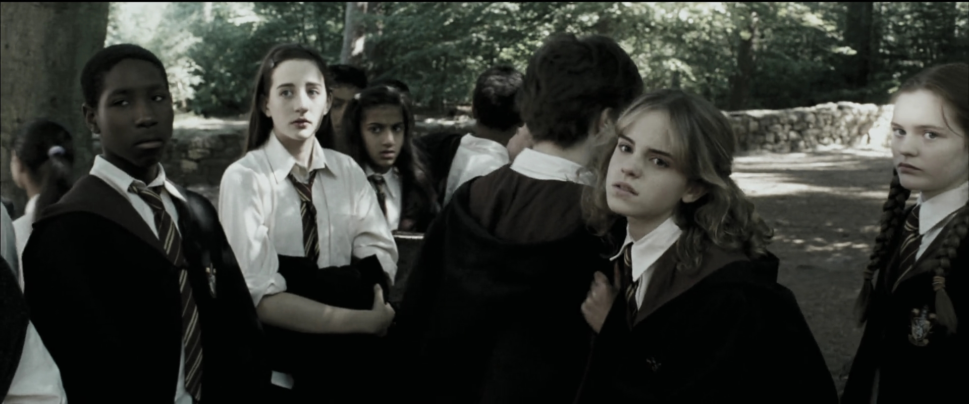 EmmaWatsonFan_dot_nl-HarryPotterAndThePrisonerOfAzkaban1038.jpg EmmaWatsonFan_dot_nl-HarryPotterAndThePrisonerOfAzkaban1038.jpg