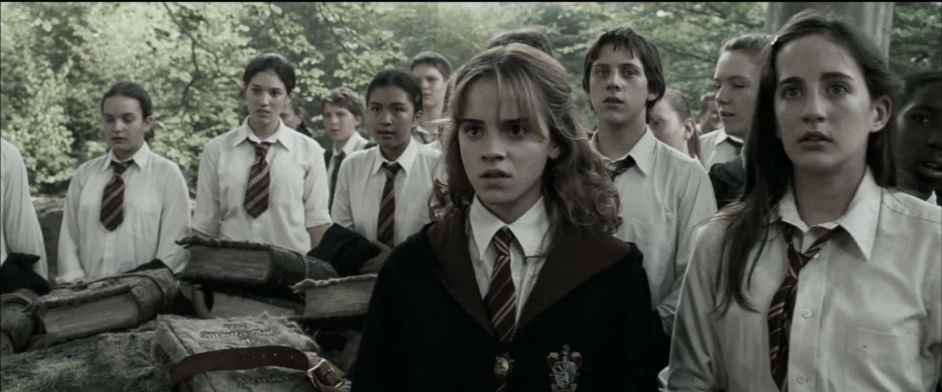EmmaWatsonFan_dot_nl-HarryPotterAndThePrisonerOfAzkaban1051.jpg EmmaWatsonFan_dot_nl-HarryPotterAndThePrisonerOfAzkaban1051.jpg