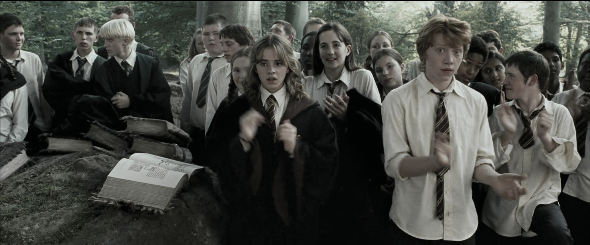 EmmaWatsonFan_dot_nl-HarryPotterAndThePrisonerOfAzkaban1182.jpg EmmaWatsonFan_dot_nl-HarryPotterAndThePrisonerOfAzkaban1182.jpg