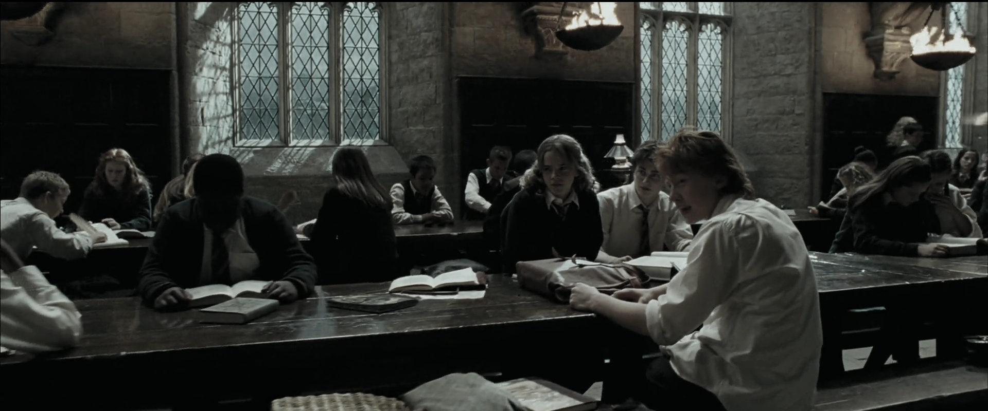 EmmaWatsonFan_dot_nl-HarryPotterAndThePrisonerOfAzkaban1384.jpg