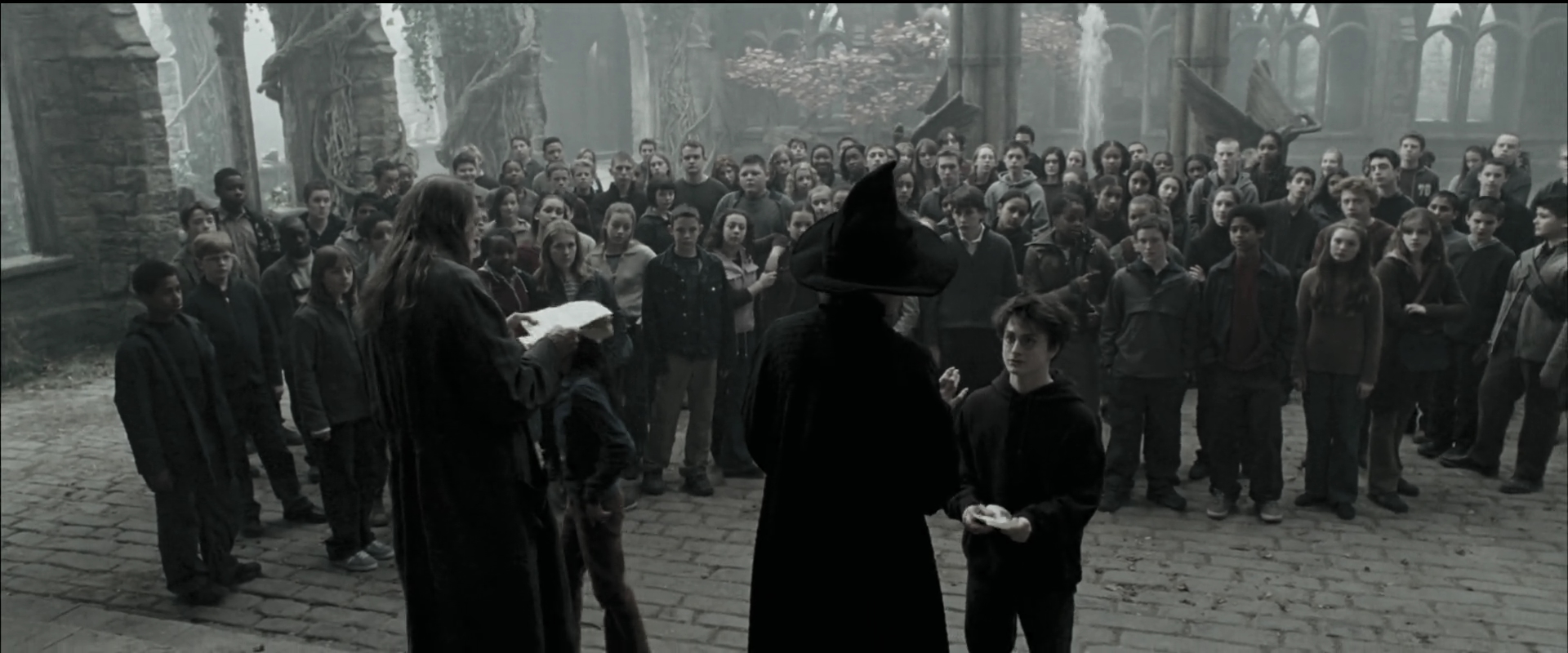 EmmaWatsonFan_dot_nl-HarryPotterAndThePrisonerOfAzkaban1716.jpg EmmaWatsonFan_dot_nl-HarryPotterAndThePrisonerOfAzkaban1716.jpg