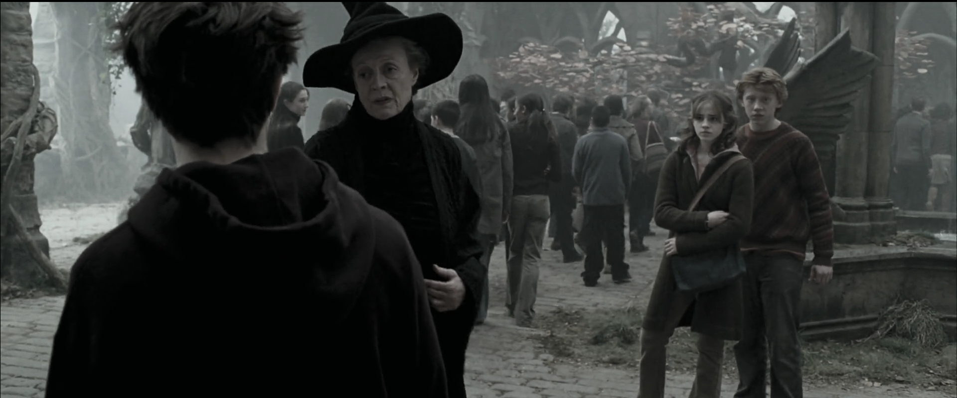 EmmaWatsonFan_dot_nl-HarryPotterAndThePrisonerOfAzkaban1734.jpg EmmaWatsonFan_dot_nl-HarryPotterAndThePrisonerOfAzkaban1734.jpg