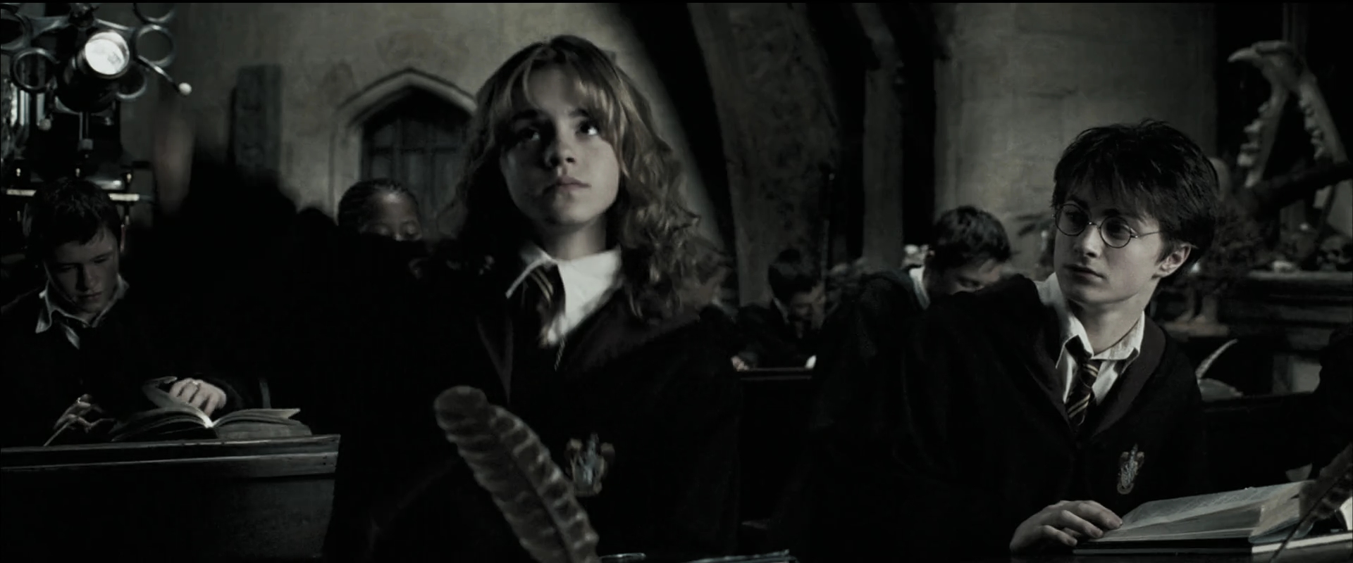 EmmaWatsonFan_dot_nl-HarryPotterAndThePrisonerOfAzkaban2162.jpg EmmaWatsonFan_dot_nl-HarryPotterAndThePrisonerOfAzkaban2162.jpg