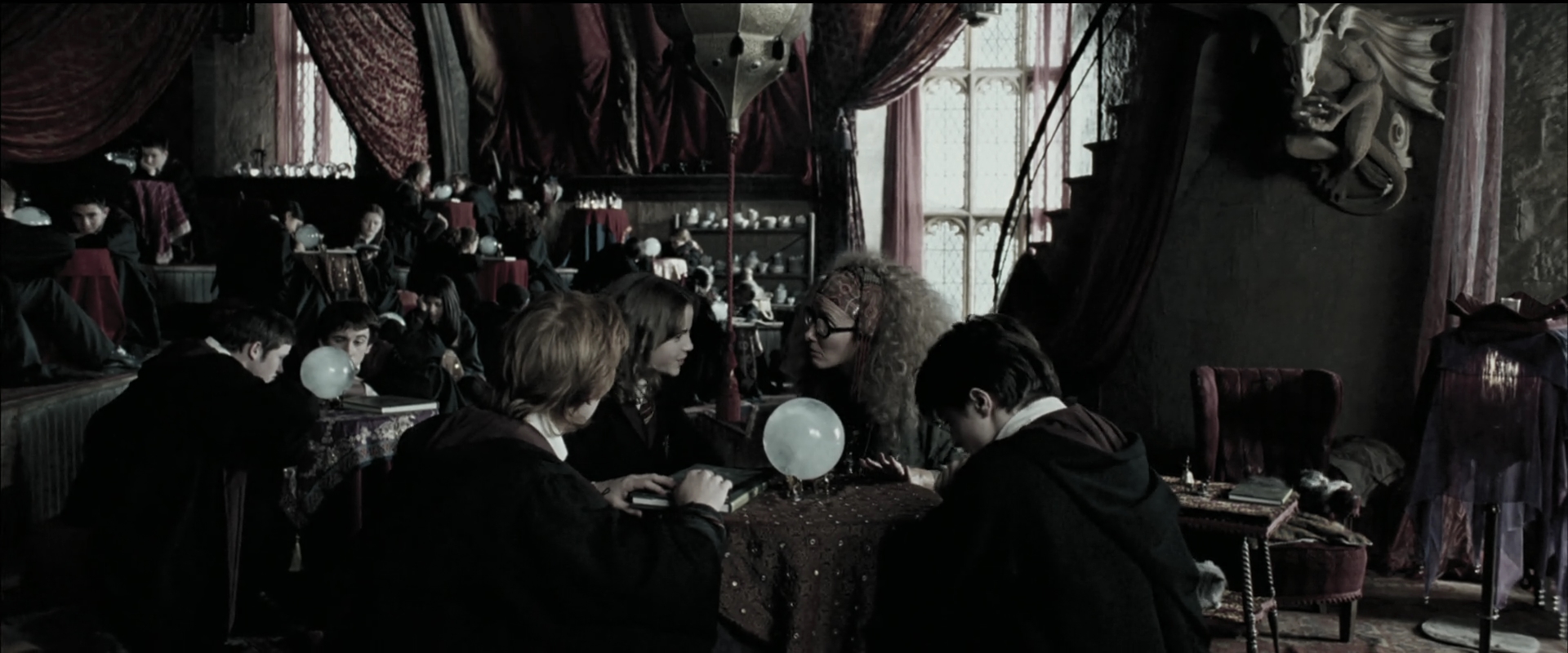EmmaWatsonFan_dot_nl-HarryPotterAndThePrisonerOfAzkaban3727.jpg