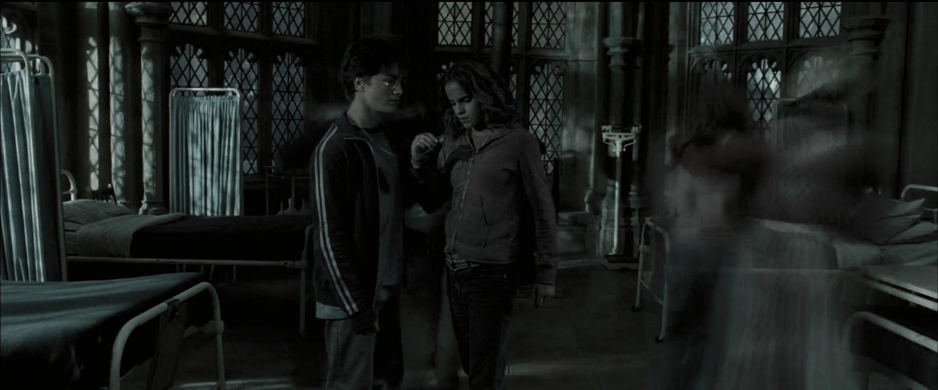 EmmaWatsonFan_dot_nl-HarryPotterAndThePrisonerOfAzkaban5381.jpg